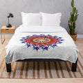 Plush and Cozy Designer Blanket with Vibrant Pattern