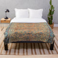 Persian-style floral pattern plush blanket
