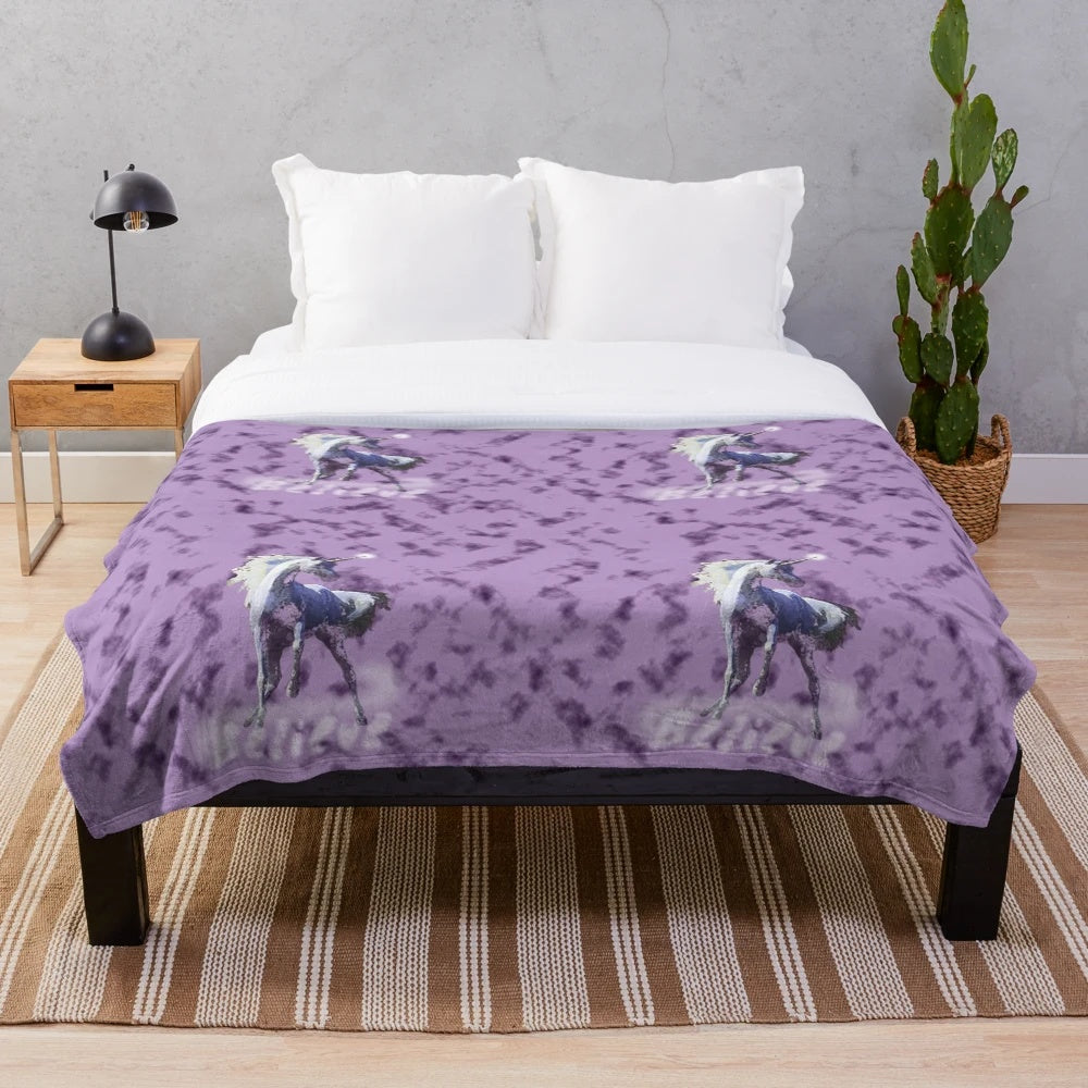 Cozy plush unicorn blanket with a dreamy, magical design