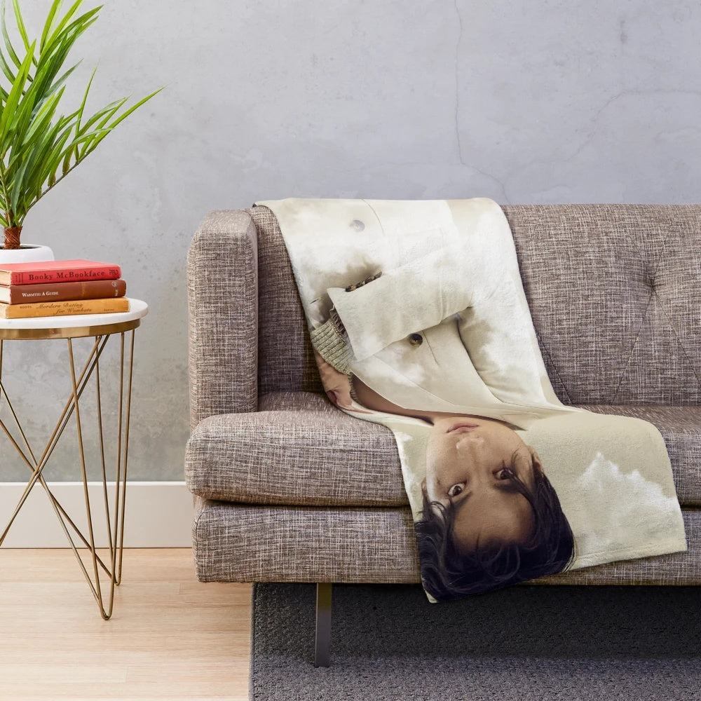Mewgulf-inspired plush blanket with cozy and soft design