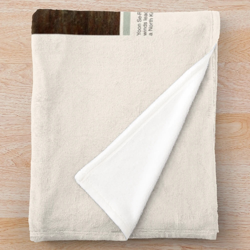 Minimalist Kdrama Plush Blanket Inspired by Crash Landing on You