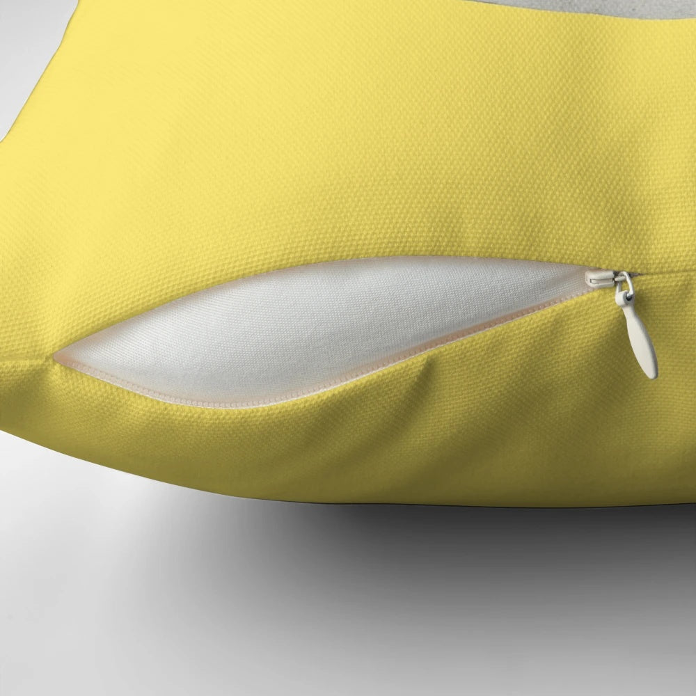 Minion eye pillow, a fun and cozy plush pillow featuring a popular Despicable Me character