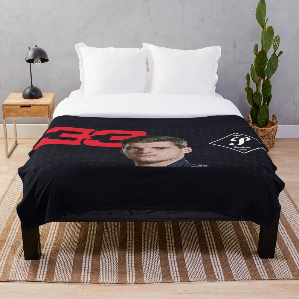 Max Verstappen - 33 Formula 1 Racing Plush Blanket