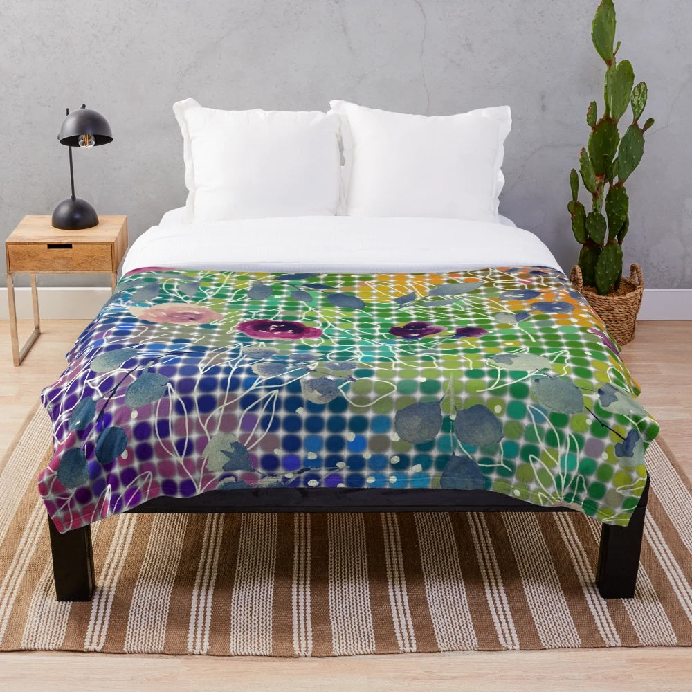 Lovely nature-inspired plush blanket with floral design