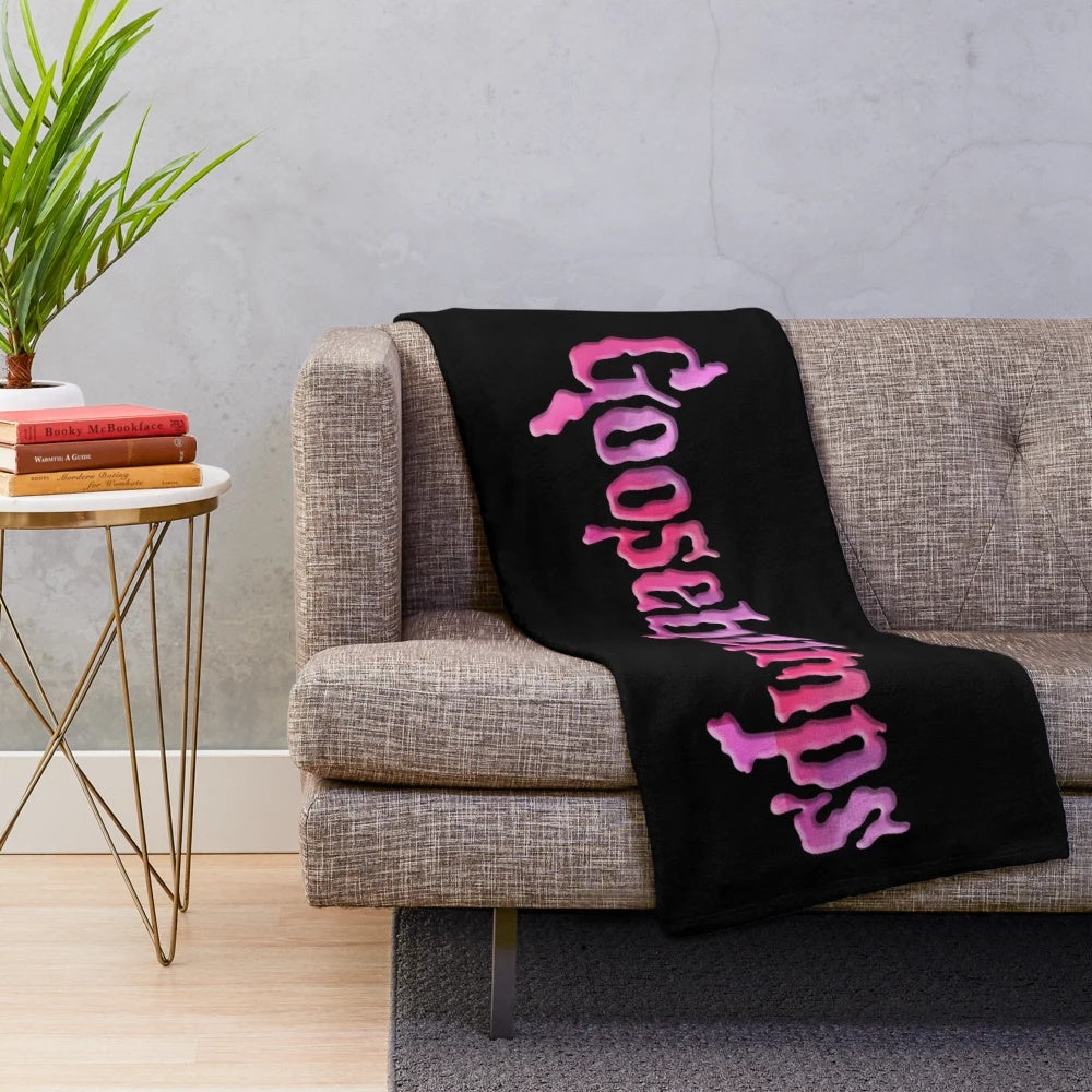 Goosebumps tie dye plush blanket