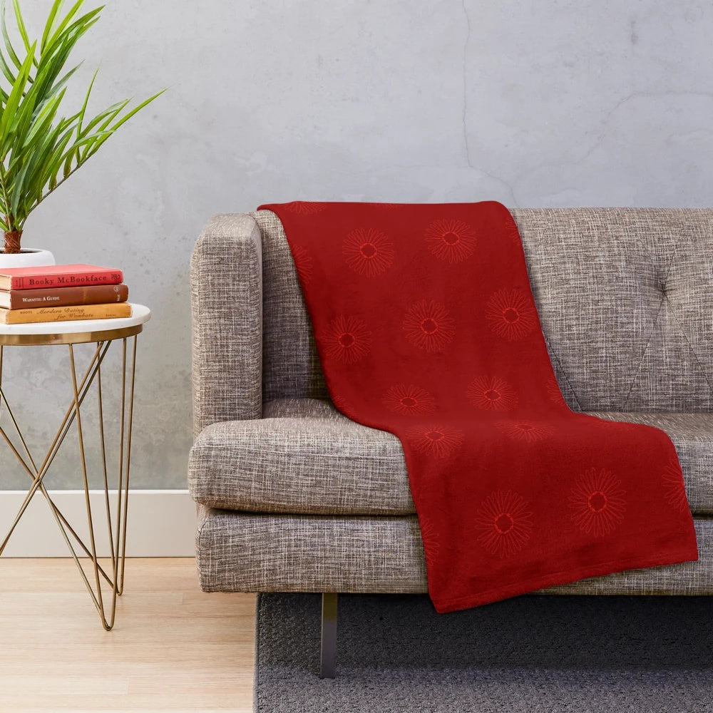 Ornamental pattern red plush blanket