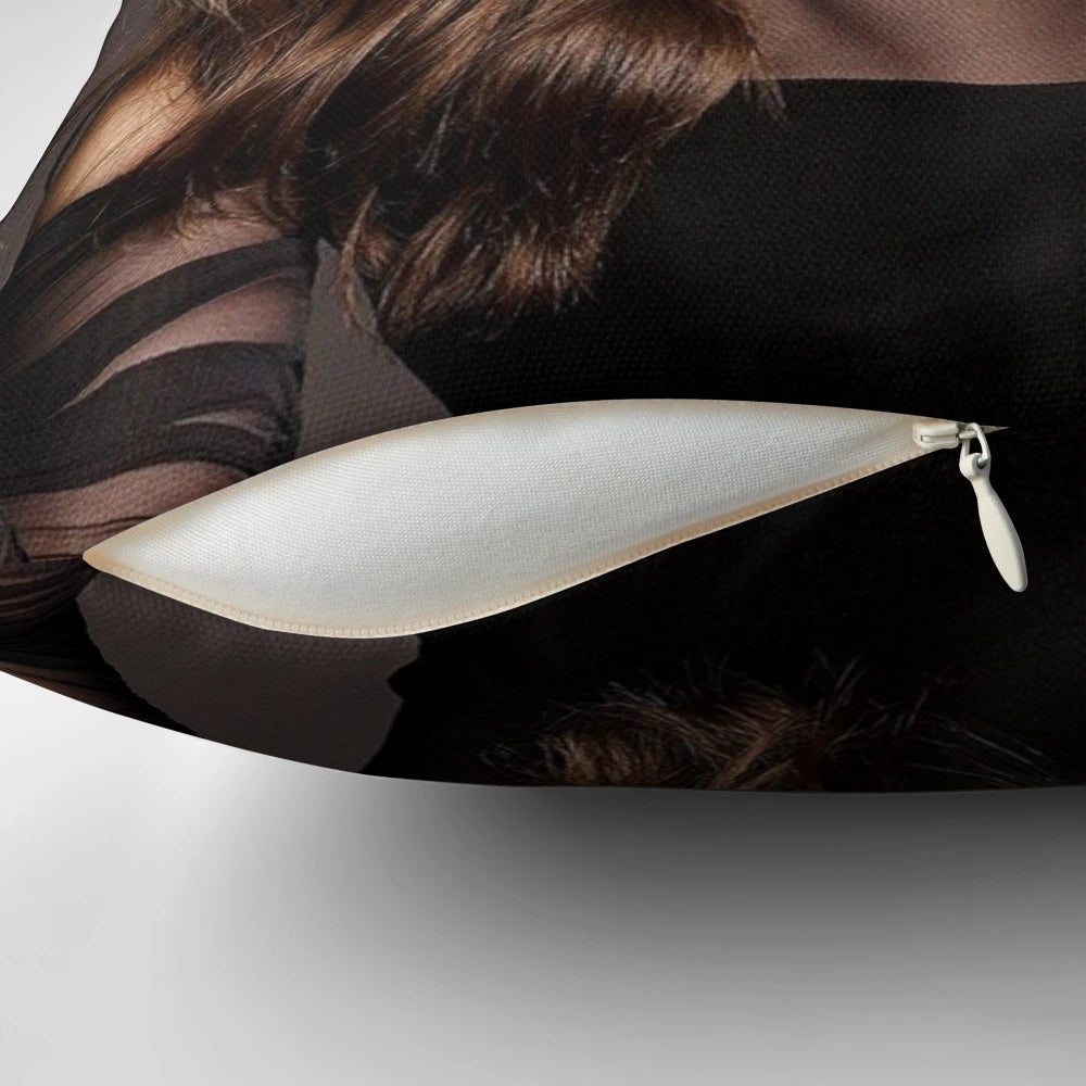 Hailee Steinfeld celebrity fan-inspired decorative pillow