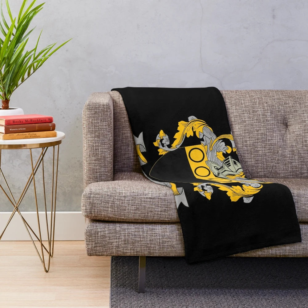 Hogan Clan Crest Plush Blanket