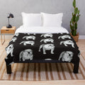 Photorealistic English Bulldog Plush Blanket
