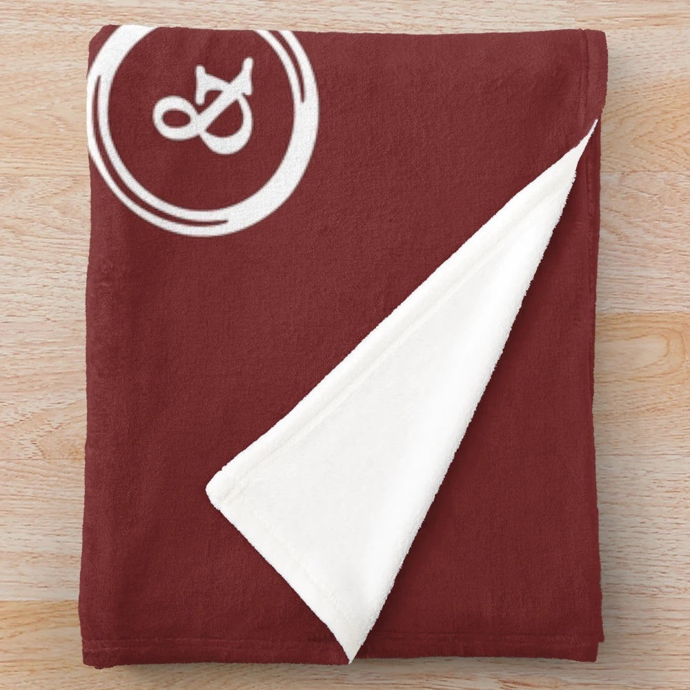 Plush blanket with Moulin Rouge-inspired design