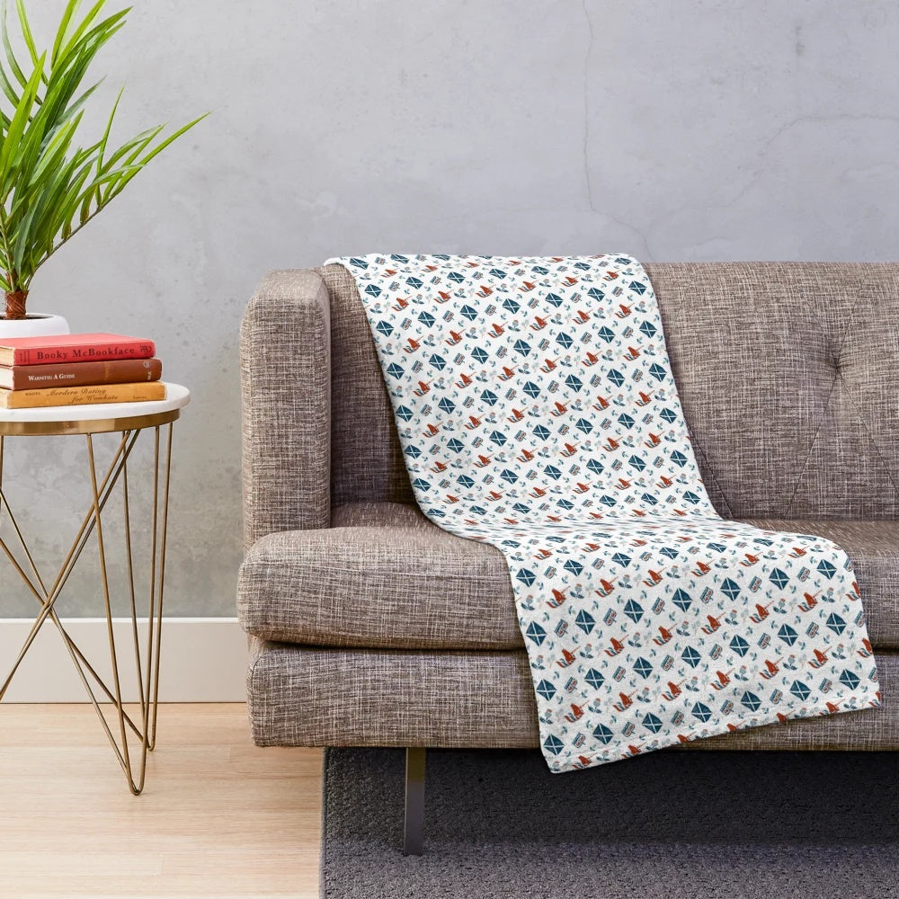 Cozy plush blanket featuring a seamless Scottish pattern design