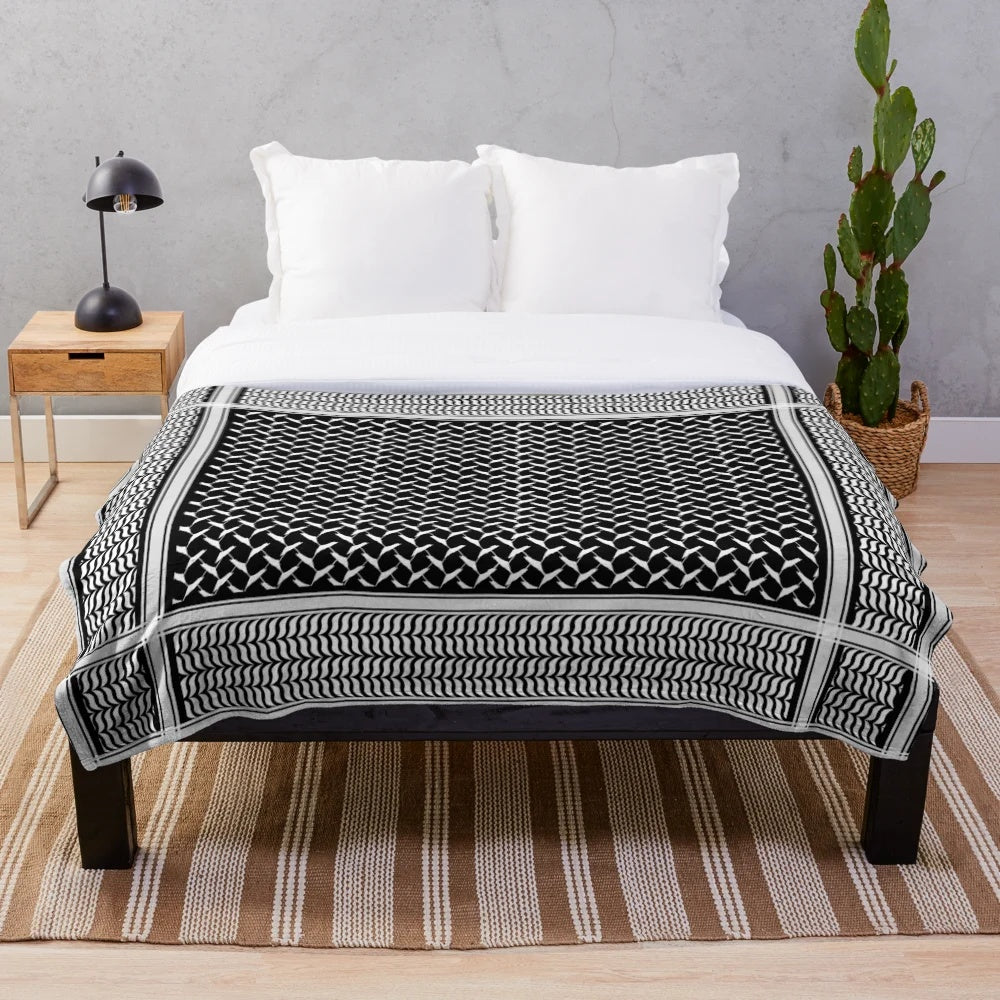 Soft plush blanket featuring a detailed palestine map and traditional keffiyeh pattern