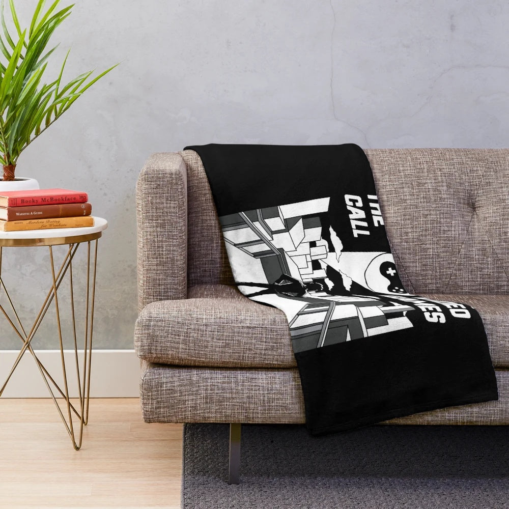 Plush video games-themed blanket for boy gamers
