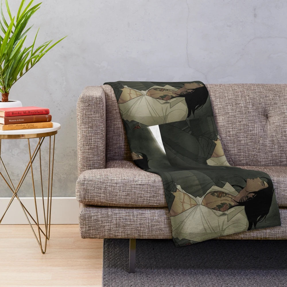 Toras-inspired plush blanket