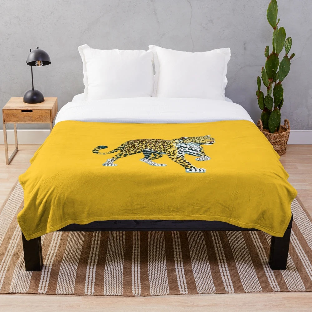 Prowling Leopard Plush Blanket with Realistic Animal Print Design