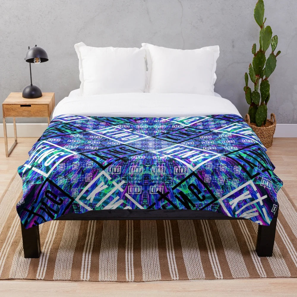 Sullivan King-inspired psychedelic pattern plush blanket
