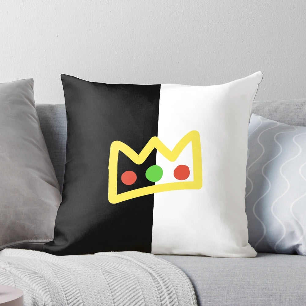 Ranboo-inspired crown-shaped pillow with Dream SMP characters