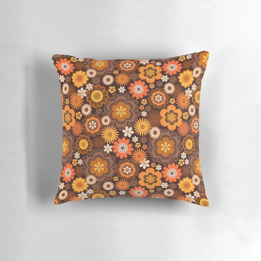Vintage Retro 1970s Floral Pattern Decorative Throw Pillow