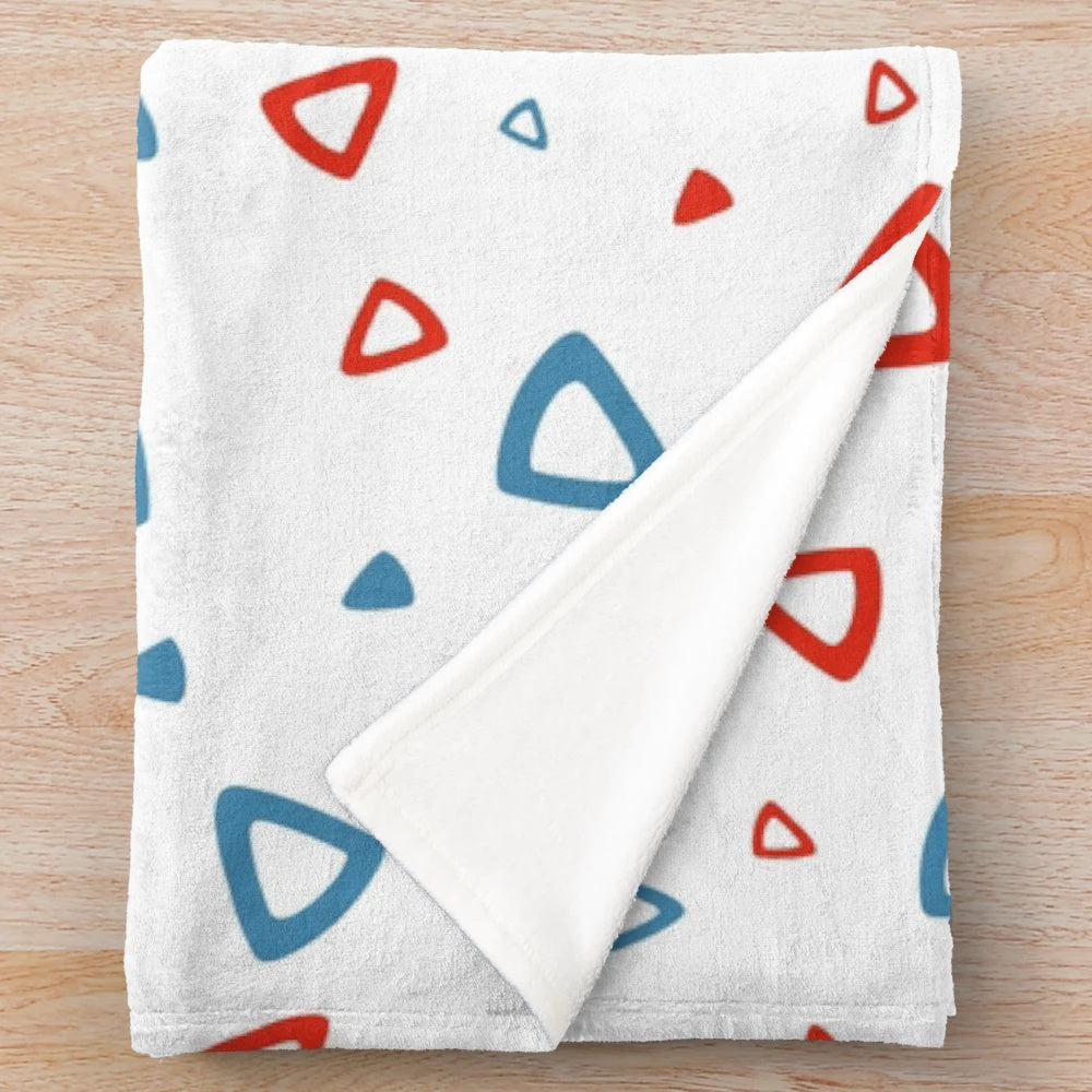 90s plush blanket with retro triangle pattern design