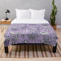 Soft and plush cinema movie print blanket for cozy home decor