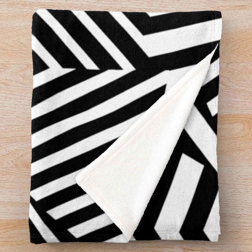 Dazzle camouflage plush camo blanket