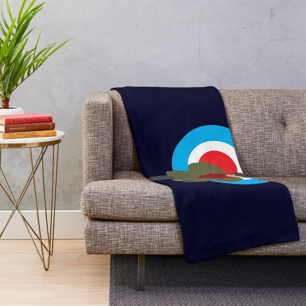 Plush blanket with retro mod design