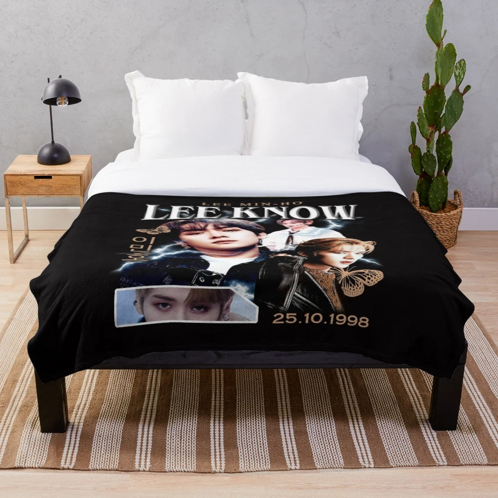 Stray Kids 3racha Vintage-Style Plush Blanket