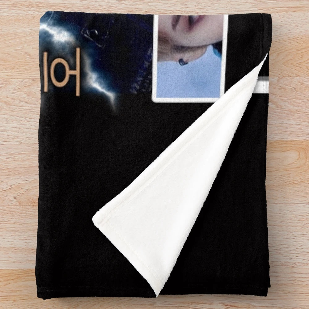 Stray Kids 3racha Vintage-Style Plush Blanket