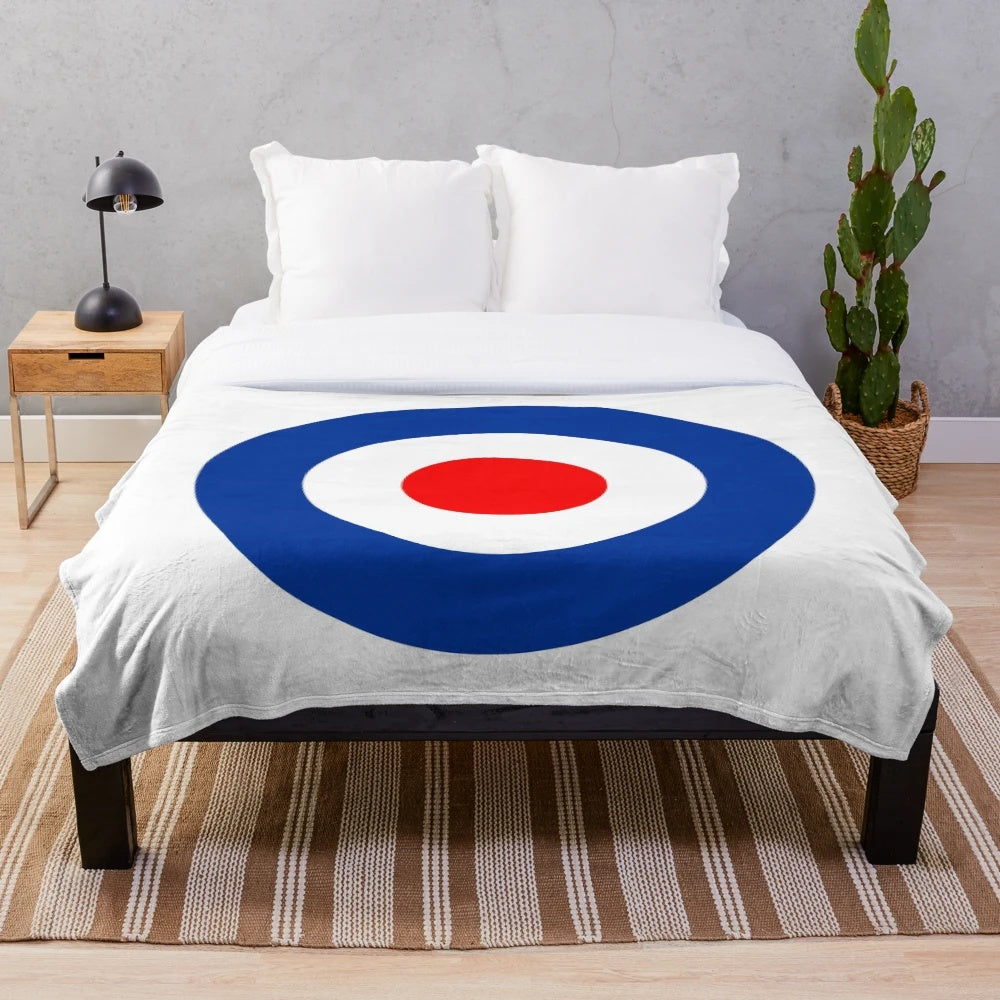 Retro soul inspired plush blanket with union flag pattern