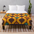Retro vintage floral pattern plush blanket