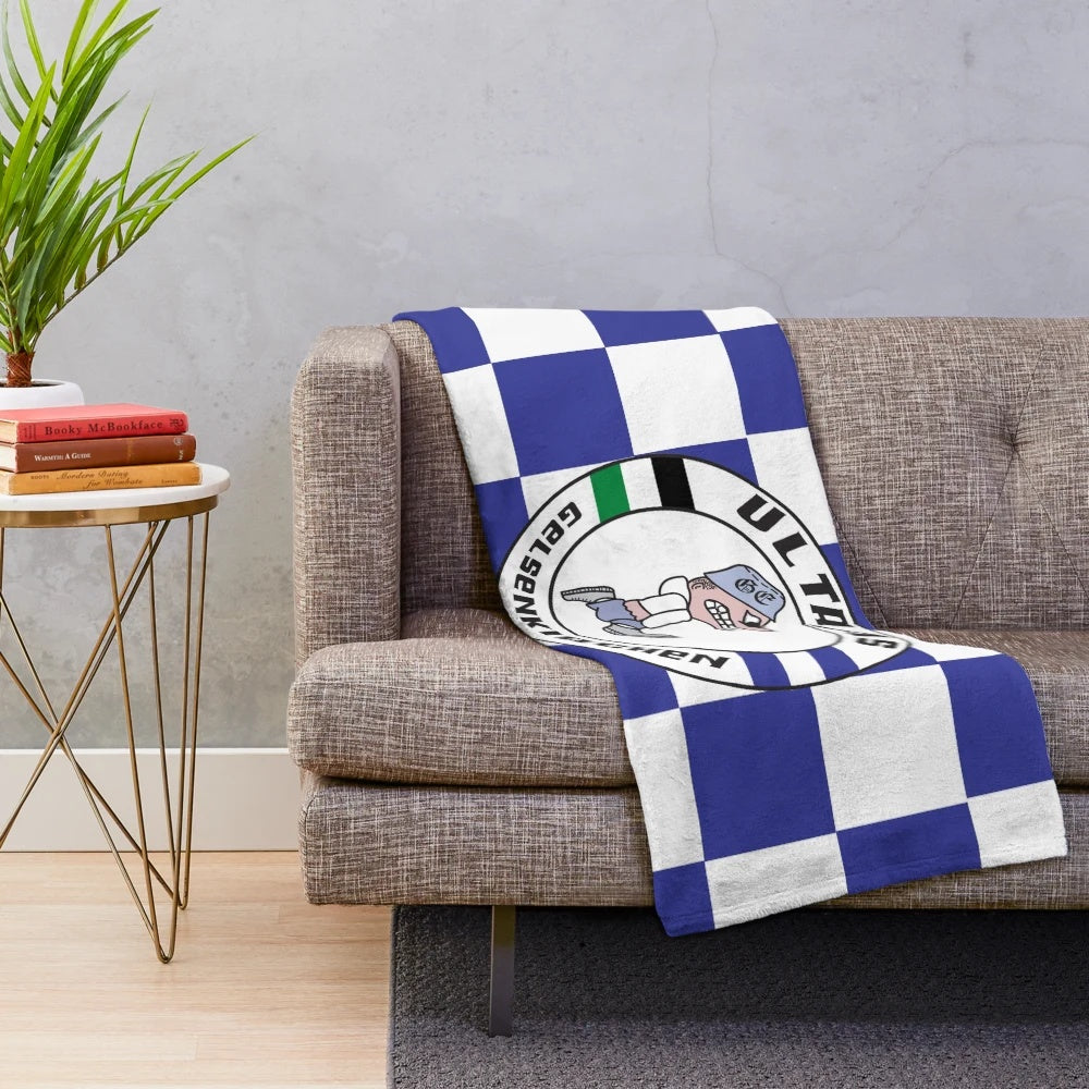 Schalke 04 plush blanket for football club supporters