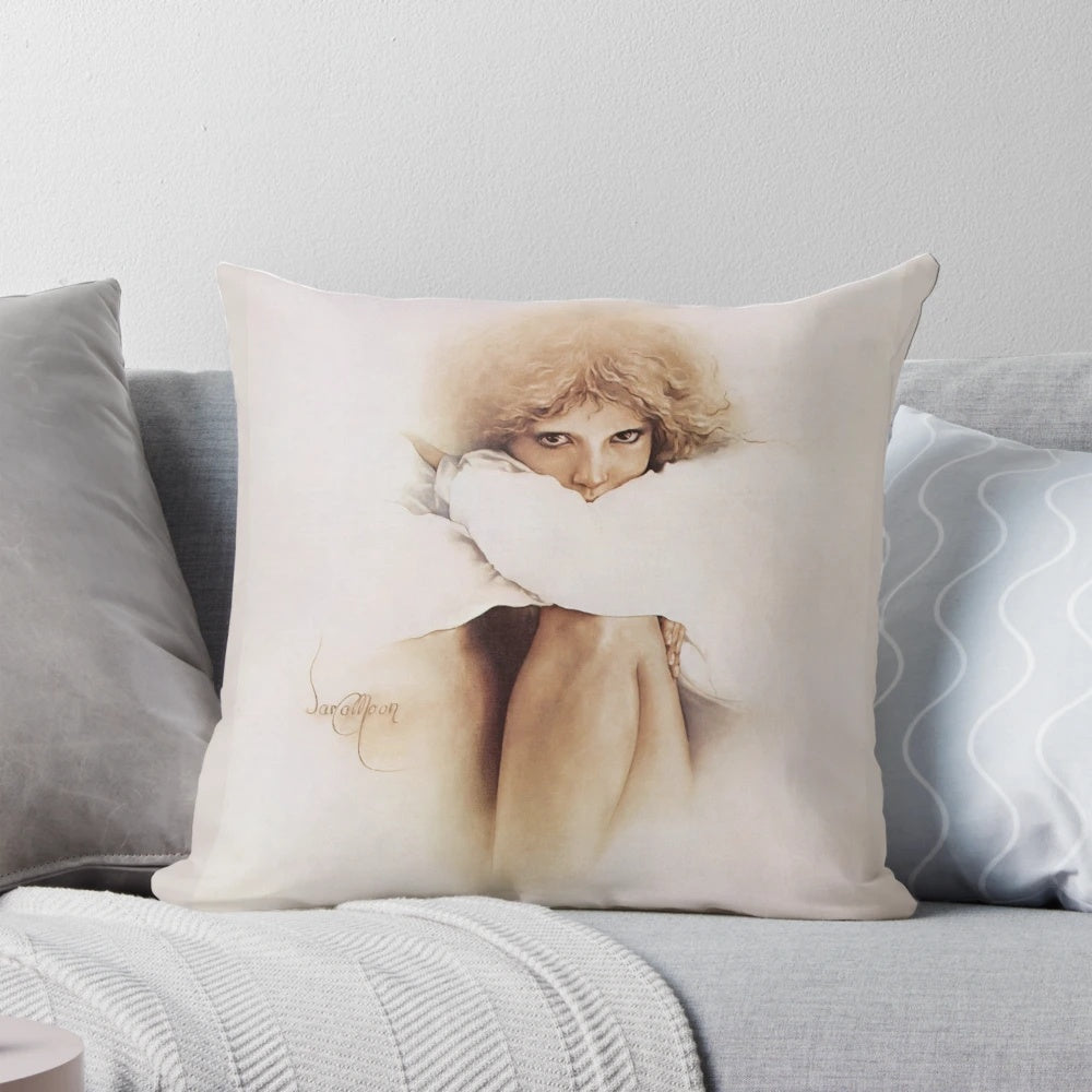 Elaine Pillow, a sensual female portrait by artist Sara Moon