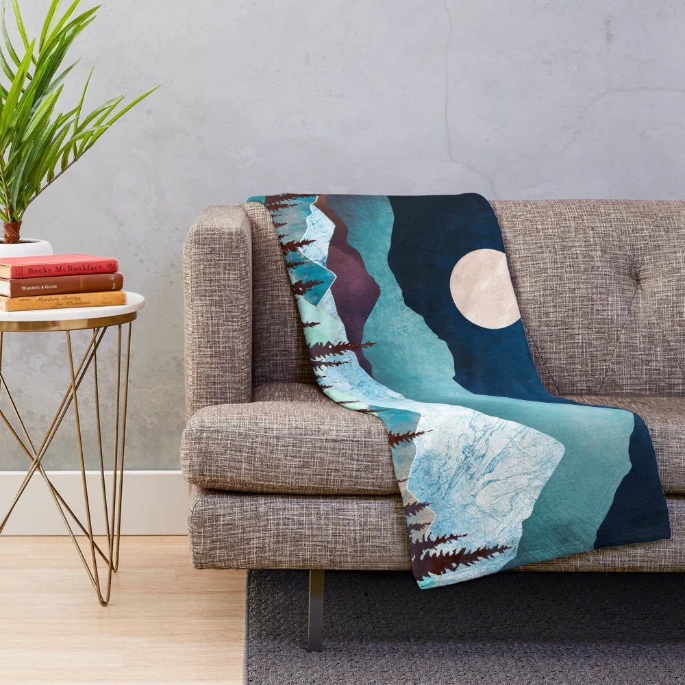 Moon Bay Plush Blanket - Soft, Warm, and Nature-Inspired Decor
