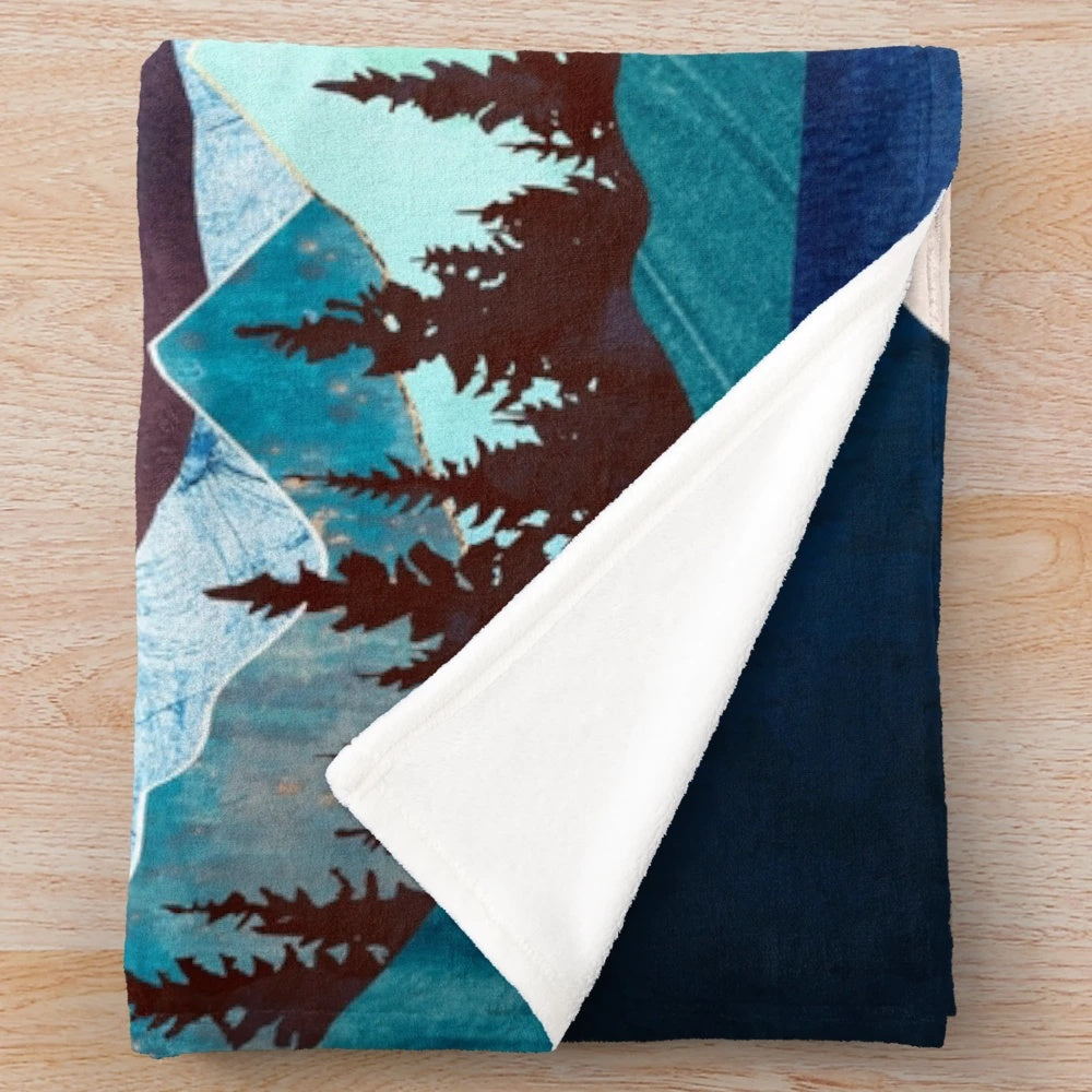 Moon Bay Plush Blanket - Soft, Warm, and Nature-Inspired Decor