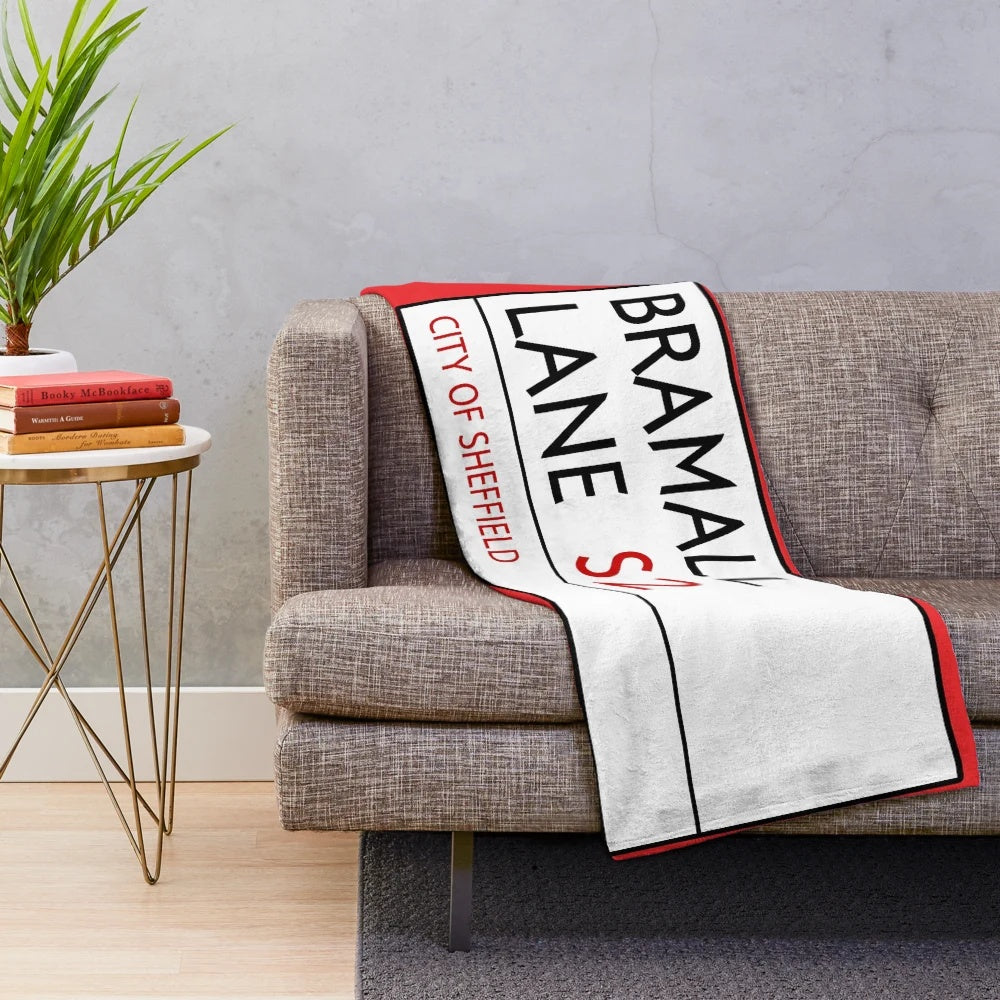 Sheffield United Plush Blanket with Bramall Lane Street Sign Design