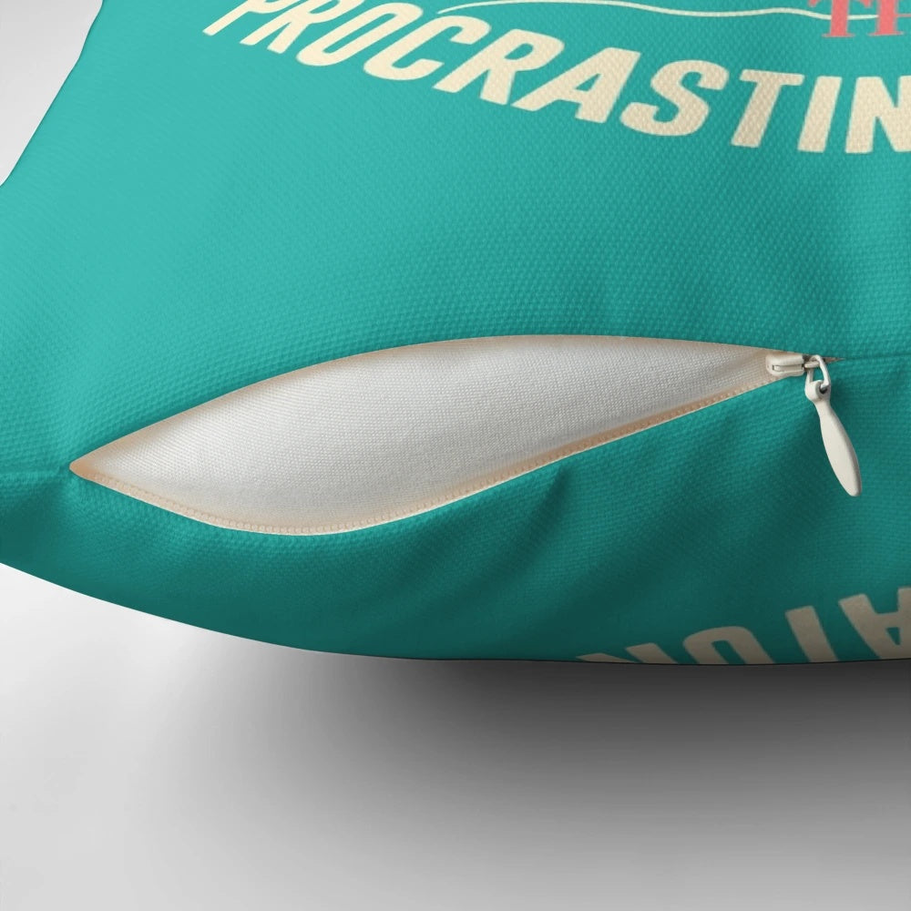 Inflatable life preserver pillow with shipwreck design, perfect for beach relaxation