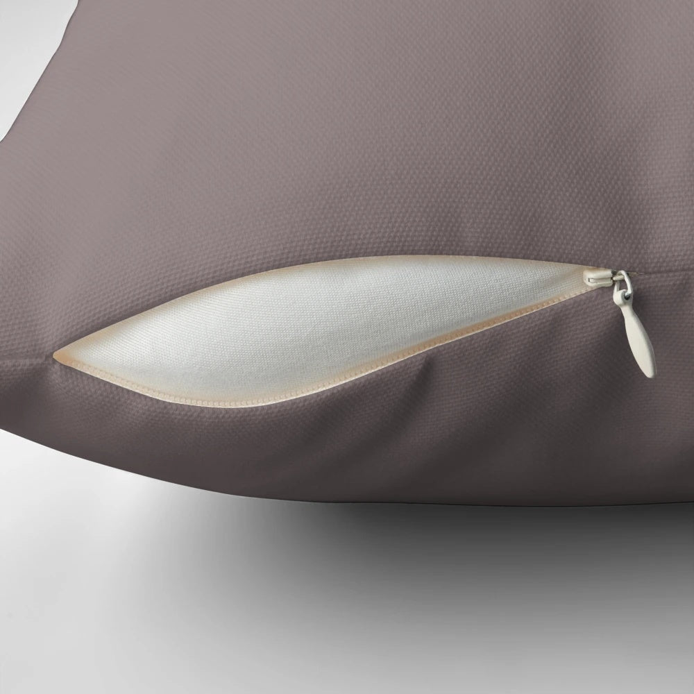 Shirin David-themed decorative pillow with modern design