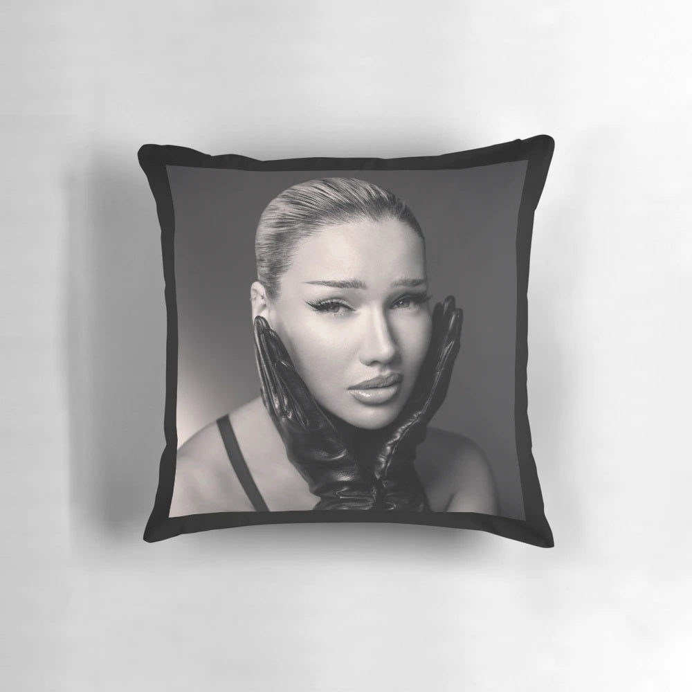Shirin David-inspired pillow with BBR logo and design