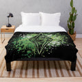 Sims-inspired abstract splatter design plush throw blanket