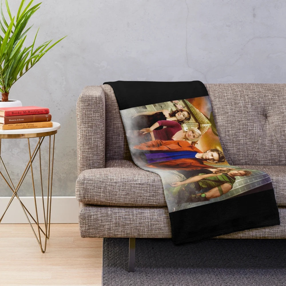 Smallville TV series inspired plush blanket with Superman and superhero design