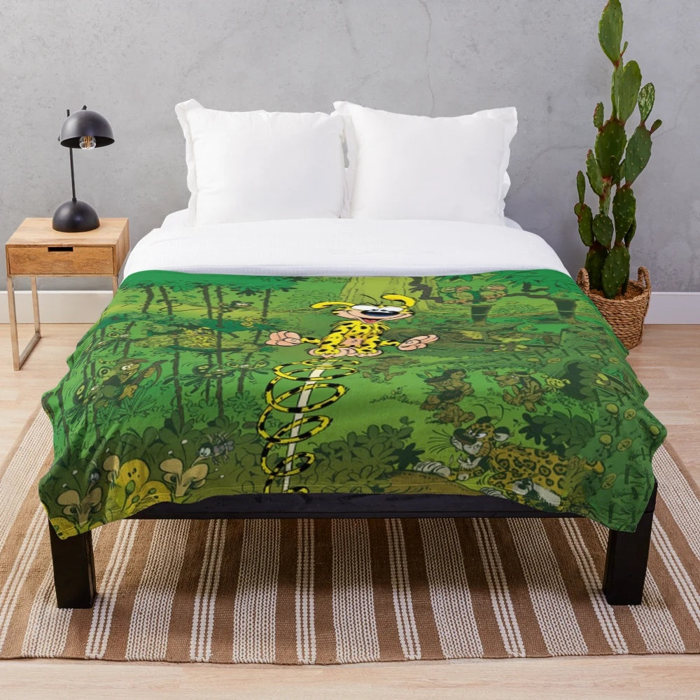 Marsupilami-themed plush blanket
