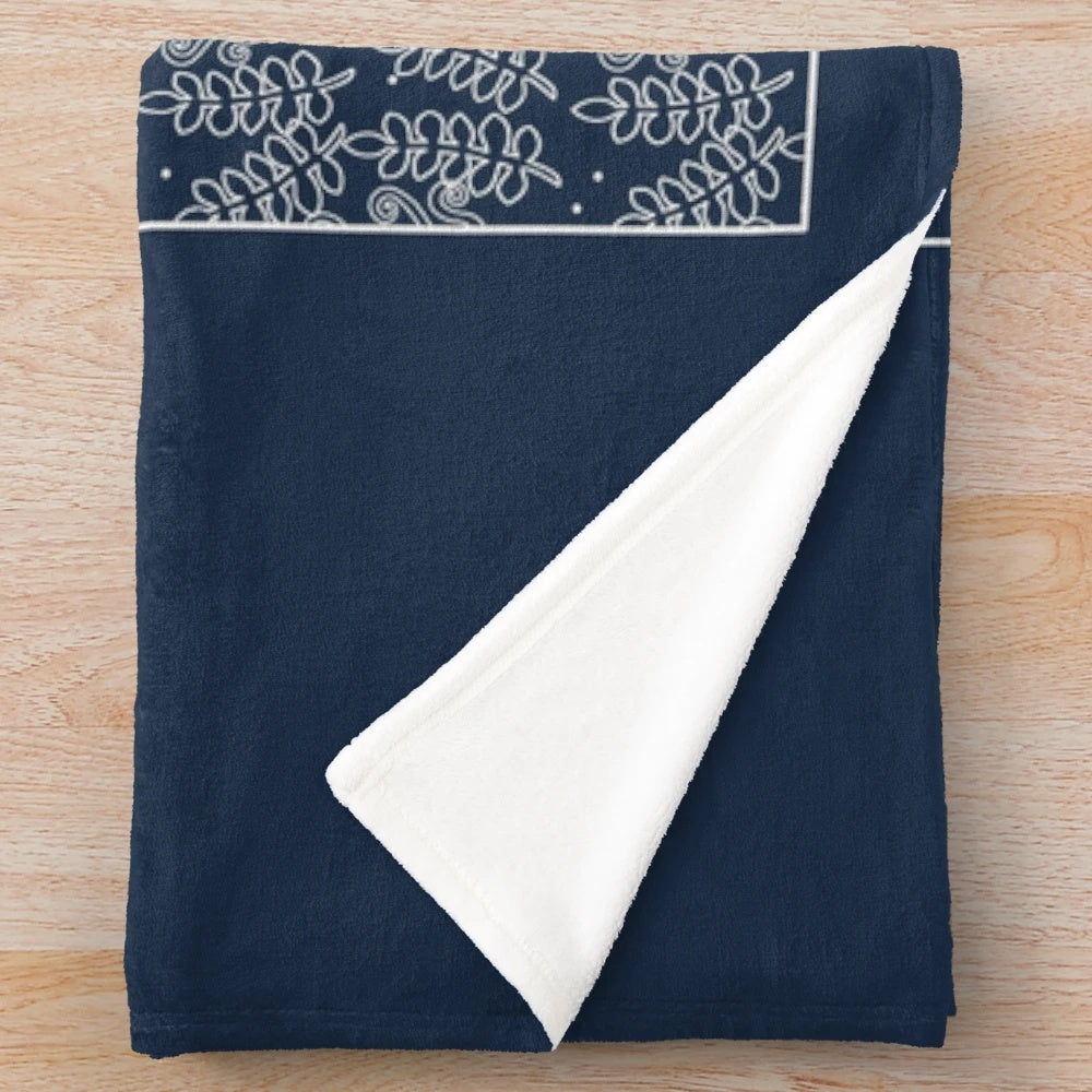 Plush blanket with wildlife photography design