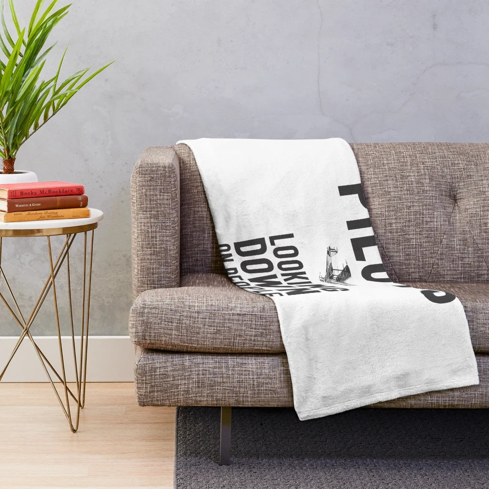 Pilots Plush Blanket - Aviation-Themed Cozy Throw