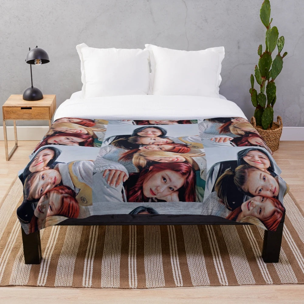 Soft and cozy plush blanket inspired by the K-pop group Itzy