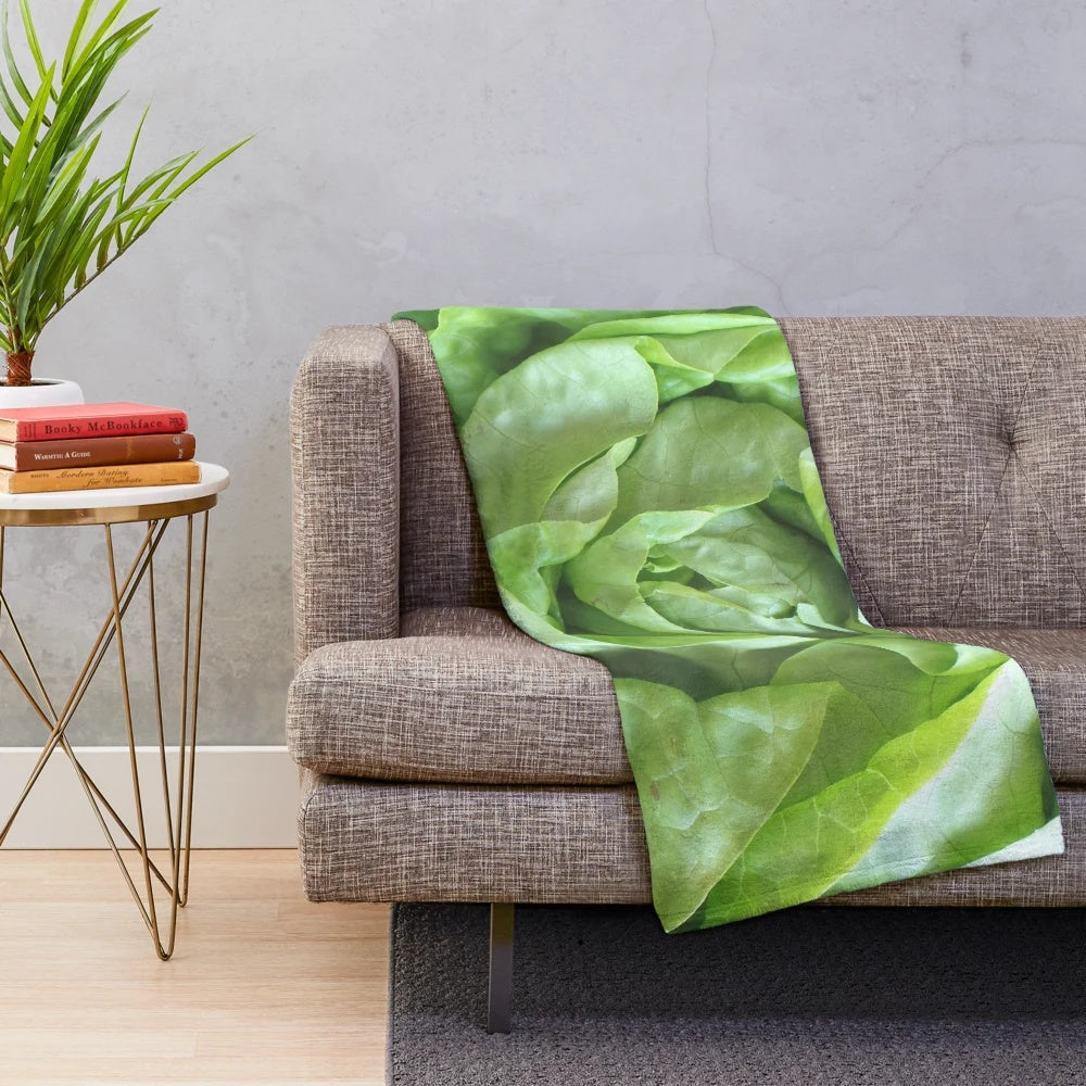 Soft and plush lettuce-themed blanket for home decor
