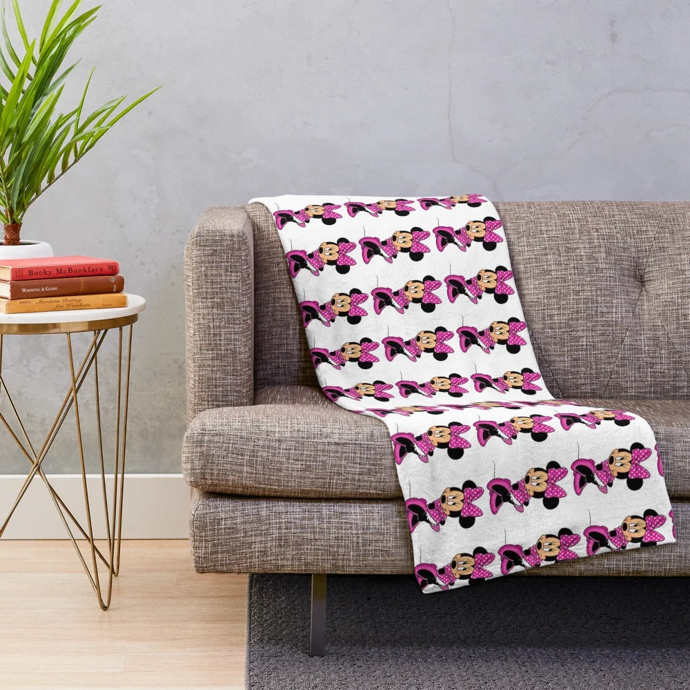 Minnie mouse pink plush blanket