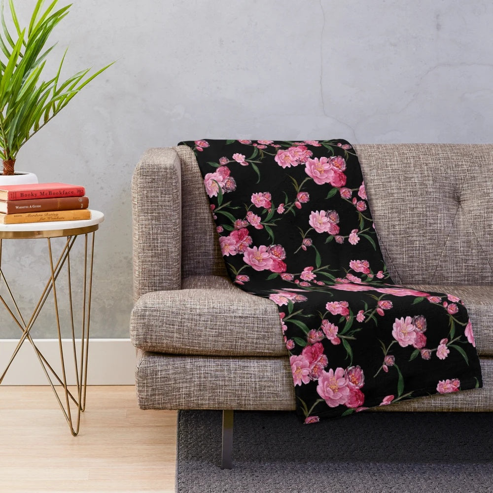 Soft and Cozy Peony Plush Blanket