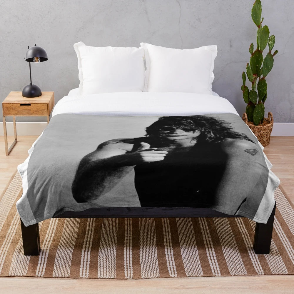 Soft and plush blanket for cozy home decor