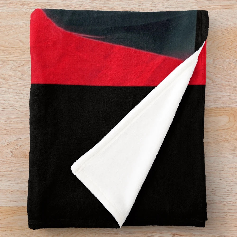 Soft and plush polyester blanket for home decor