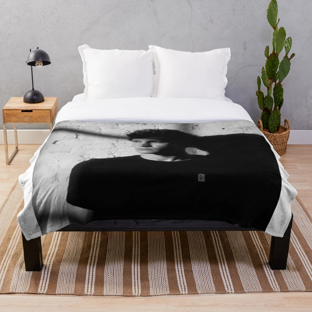 Plush blanket featuring Wincent Weiss
